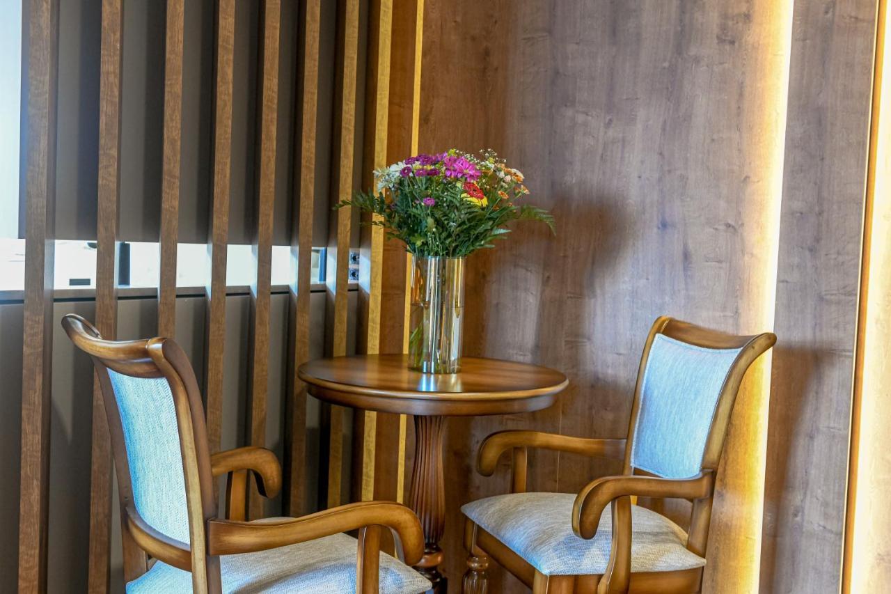 Hotel Kaster 3*