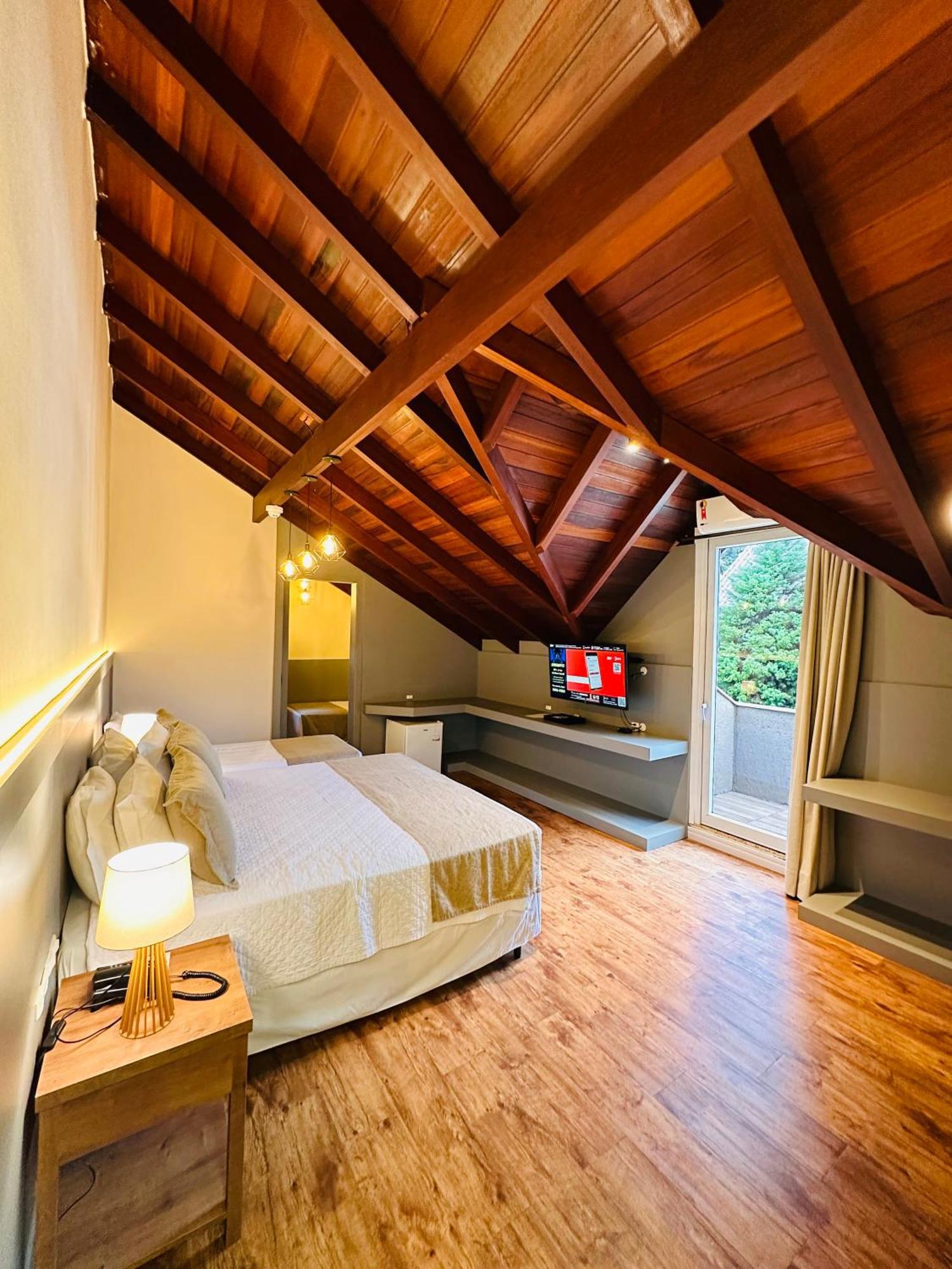 Hotel Kaster 3*